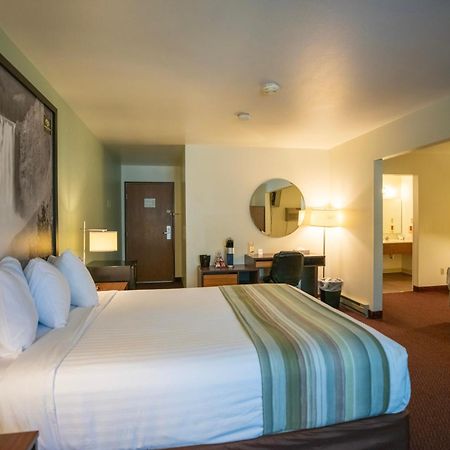 Mountain Vista Hotel West Yellowstone Bagian luar foto