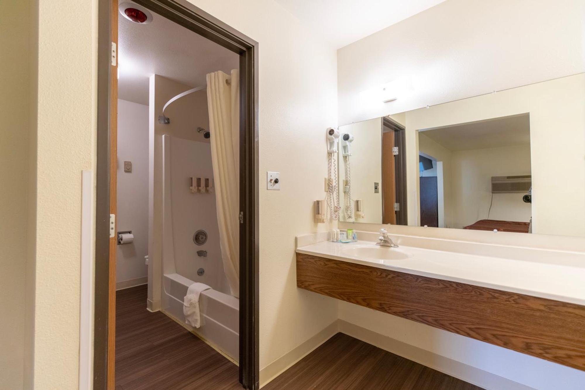 Mountain Vista Hotel West Yellowstone Ruang foto